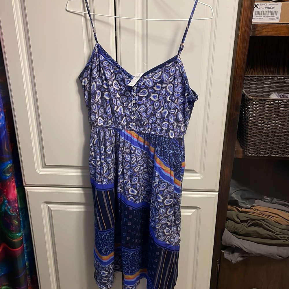 NWT Aerie summer dress. Super cute with stretchy waistband. Size large
